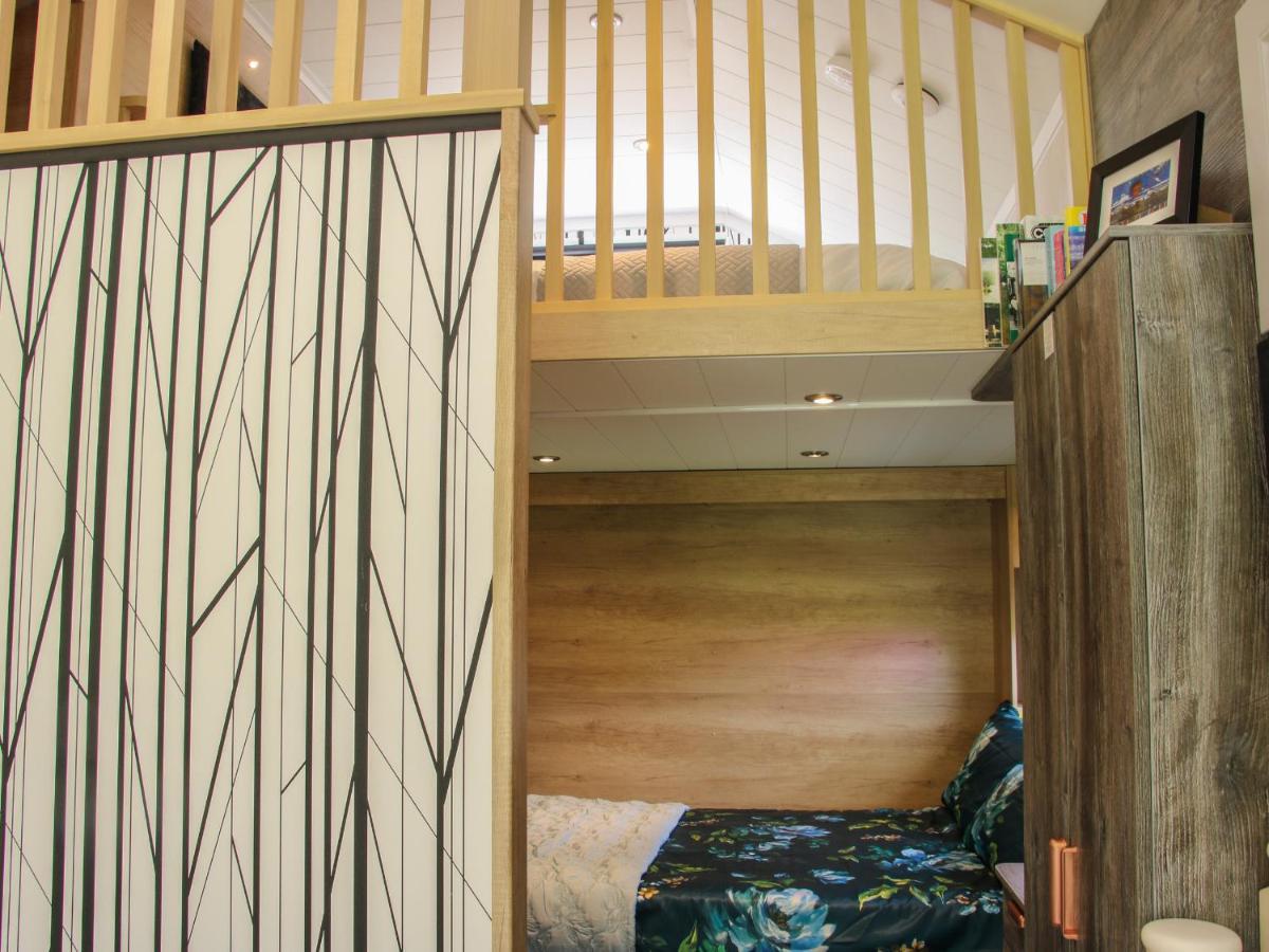 Villa Jacob'S Meadow Pod 2 Shrewsbury Exterior foto